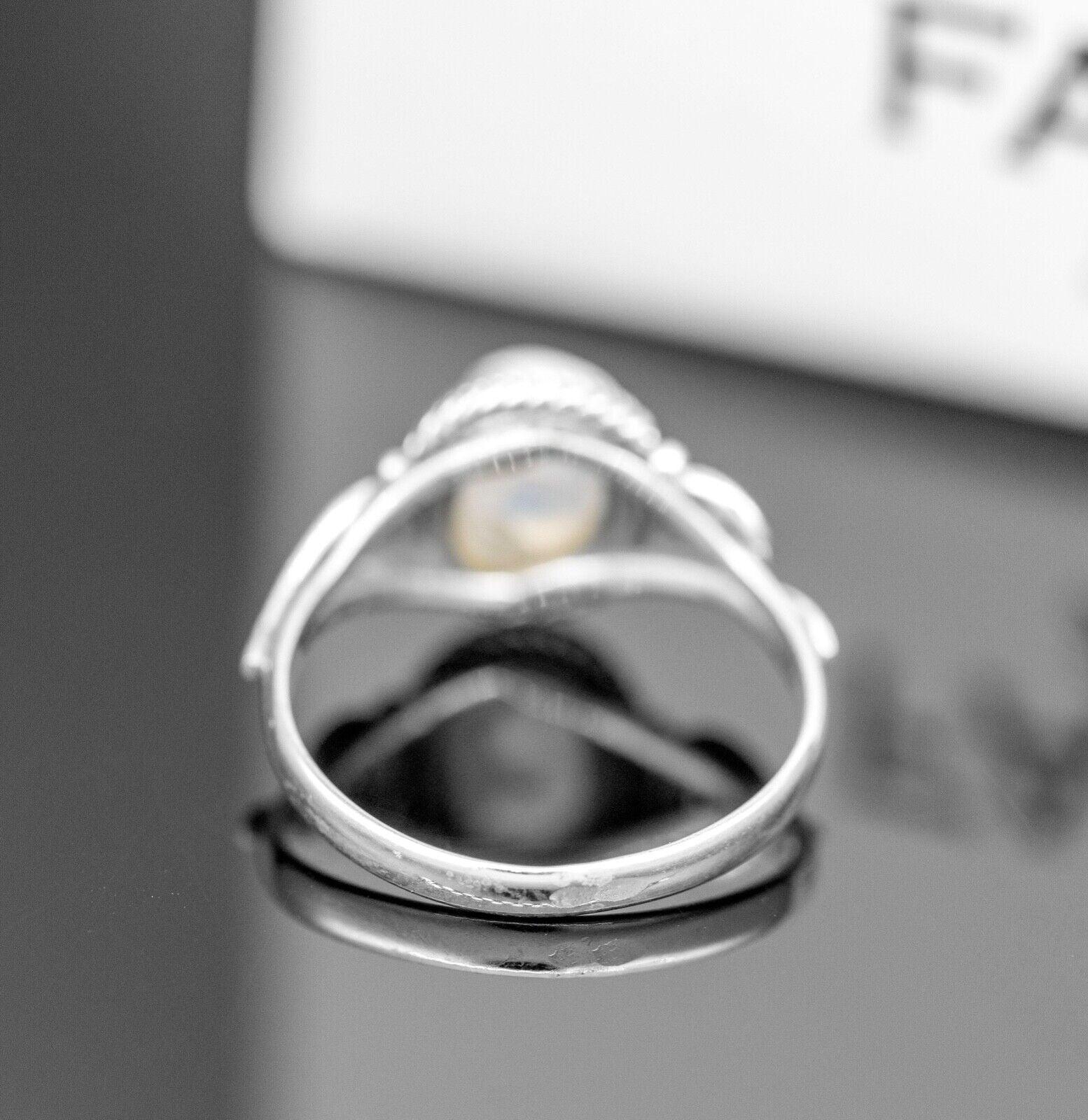 925 Sterling Silver Ladies Oval Cut Moonstone Ring Gemstone Jewellery Gift