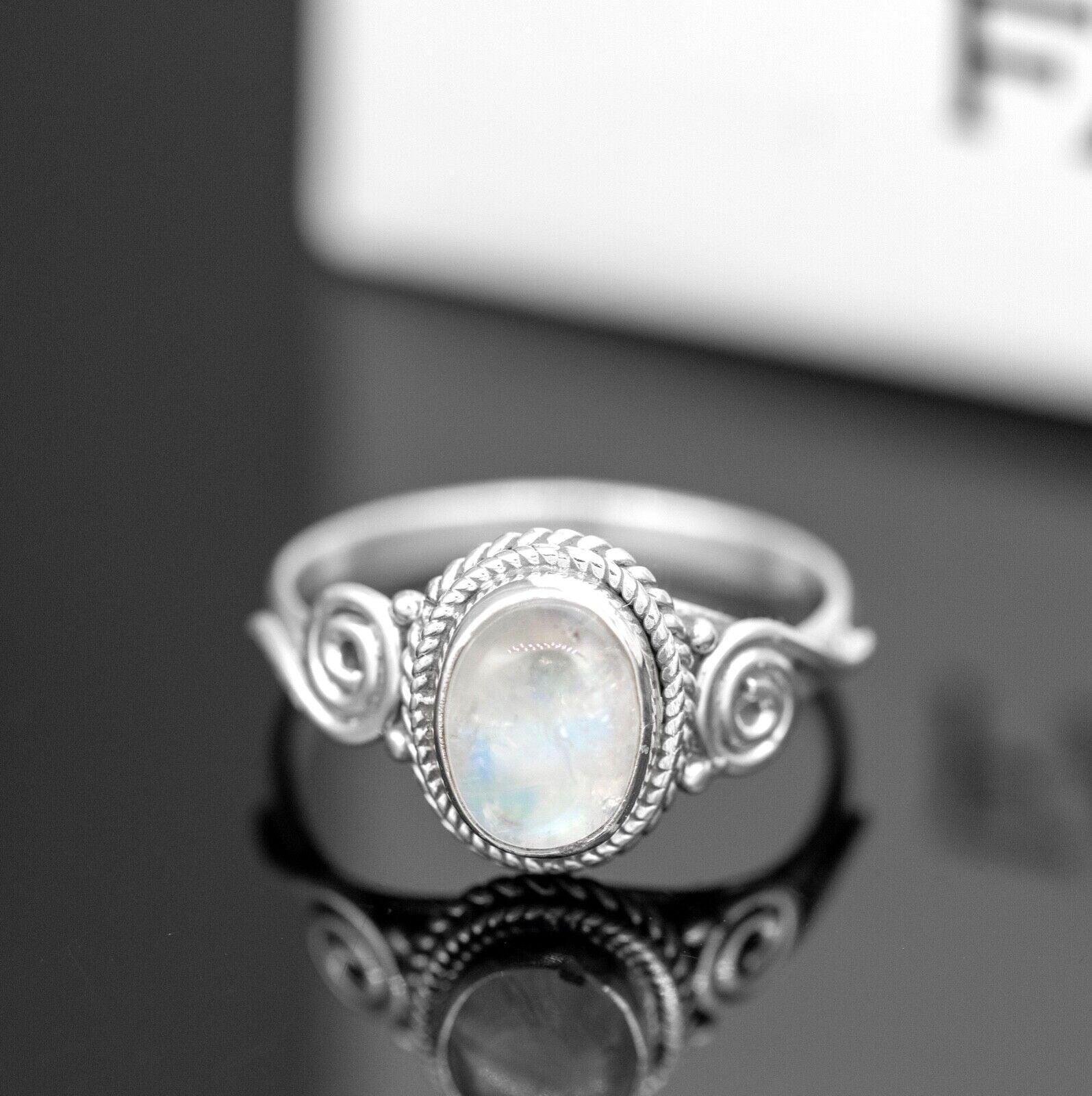 925 Sterling Silver Ladies Oval Cut Moonstone Ring Gemstone Jewellery Gift