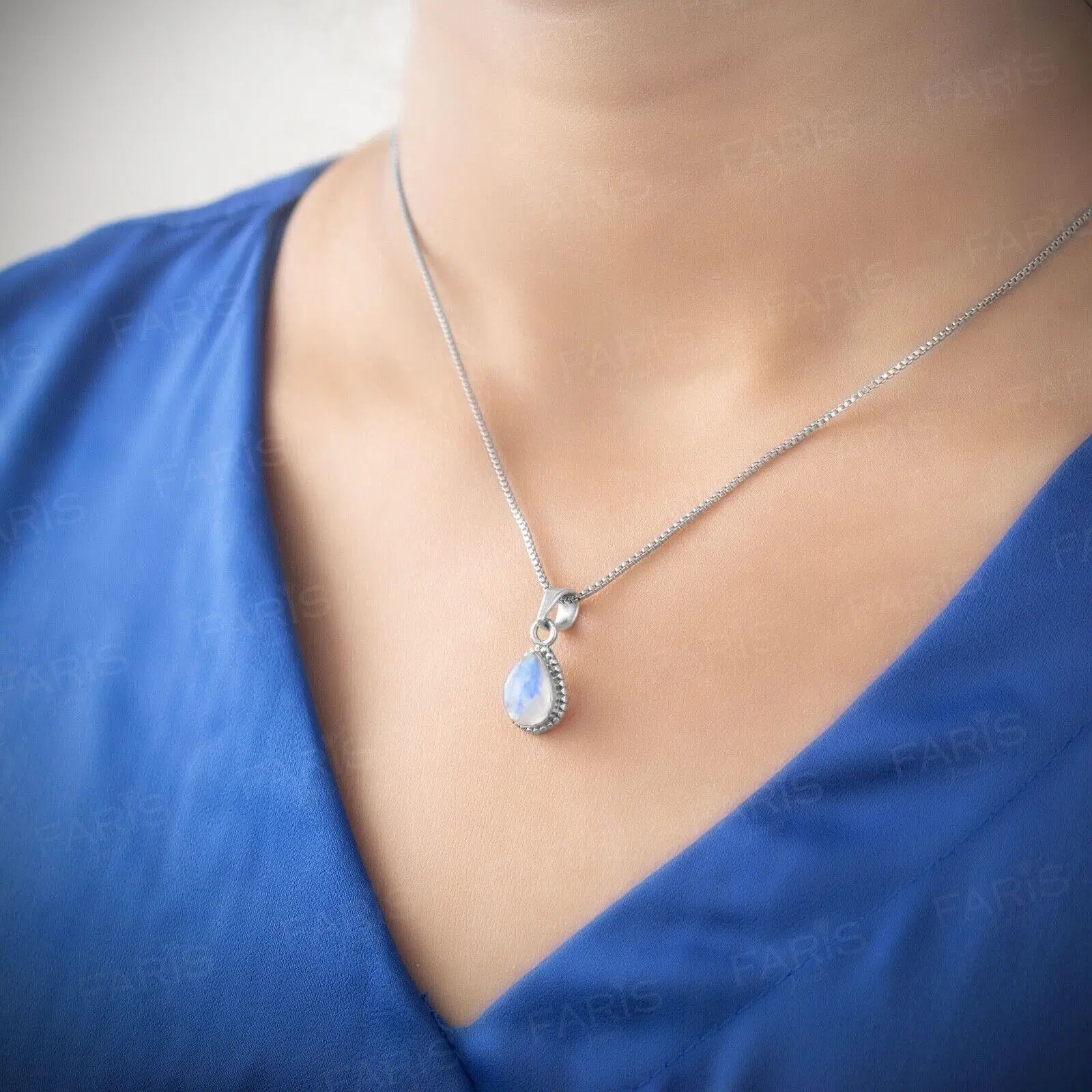 Sterling Silver Pear Cut Beautiful Moonstone Gemstone Pendant Necklace Ladies Jewellery