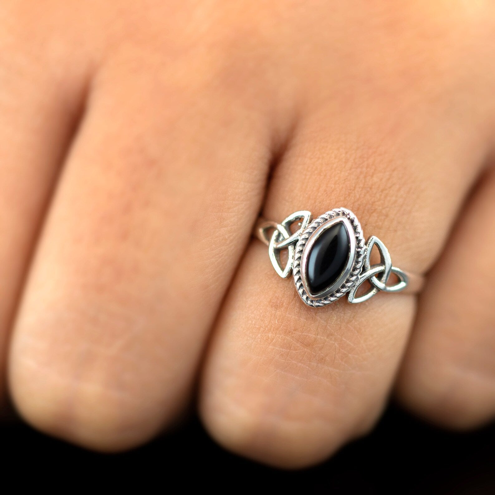 Marquise Black Onyx 925 Sterling Silver Gemstone Ladies Ring Jewellery Gift Boxed Jewelery