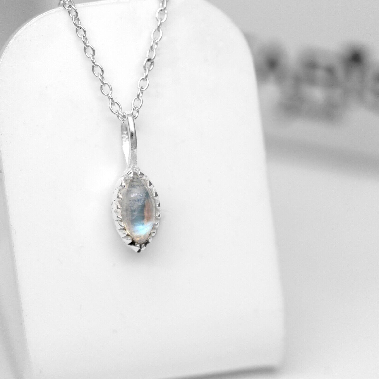 Marquise Moonstone Sterling Silver 925 Pendant Necklace Ladies Jewellery