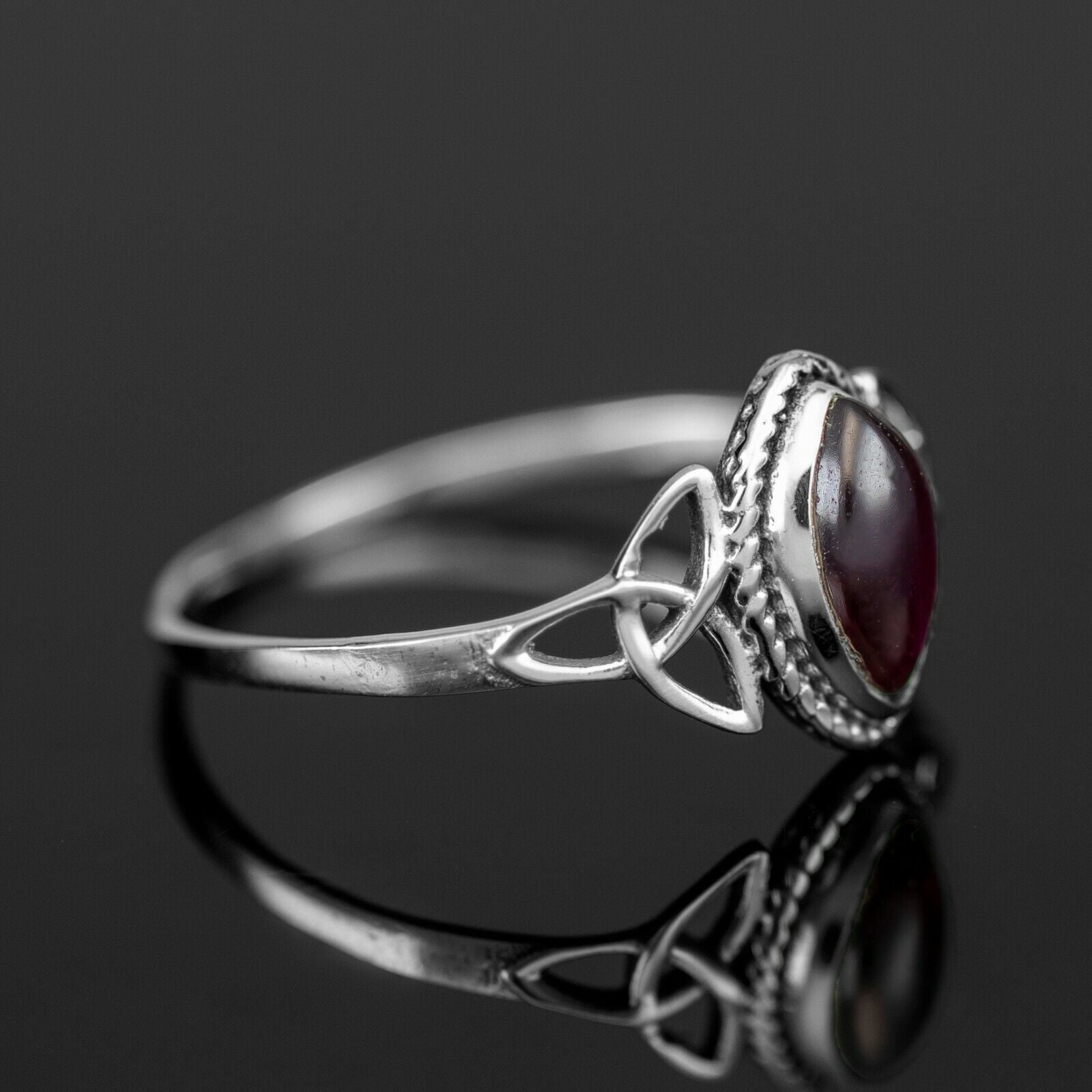 Marquise Red Garnet 925 Sterling Silver Gemstone Ladies Ring Jewellery Gift Boxed Jewelery