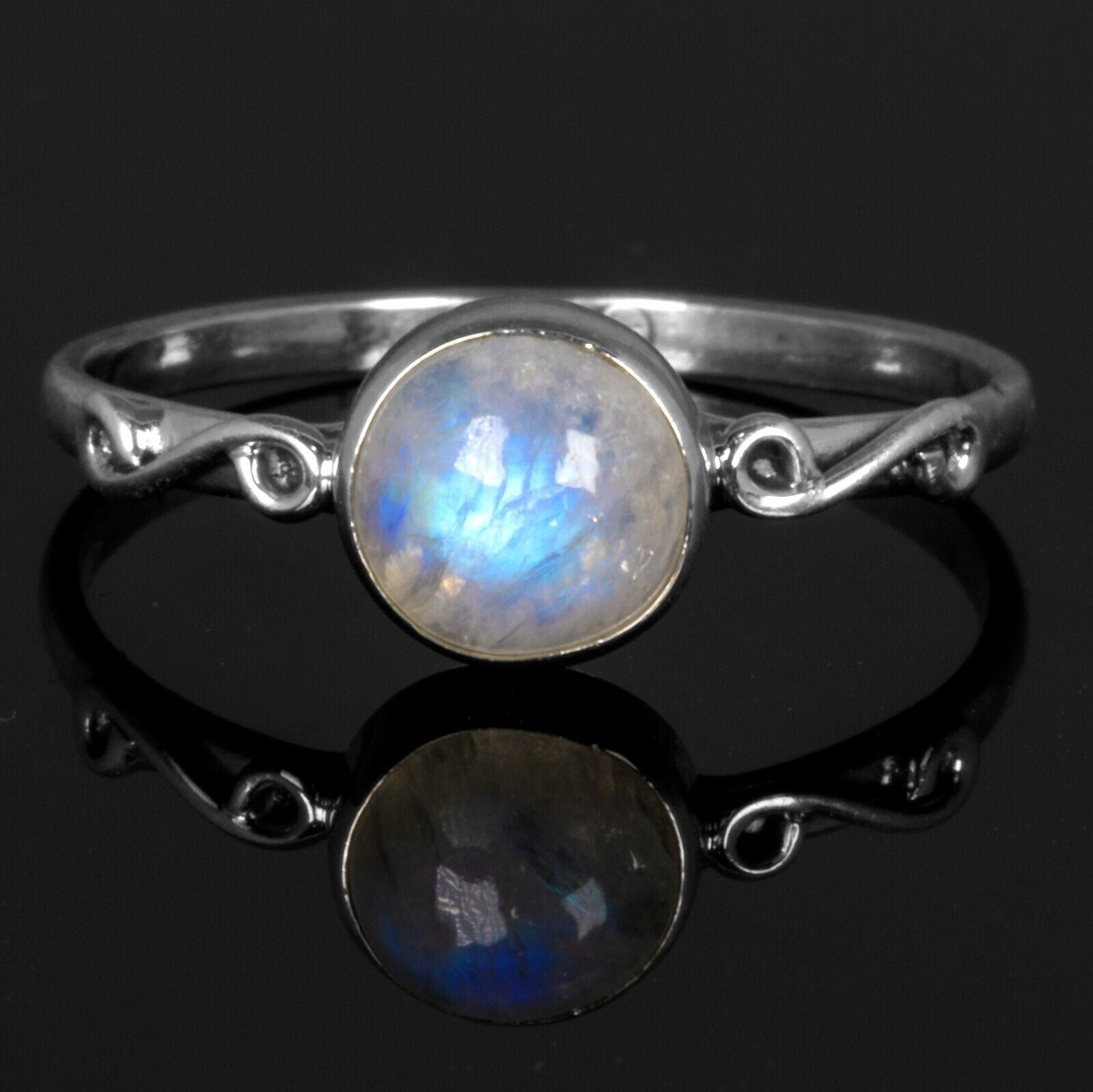 Moonstone 925 Sterling Silver Ladies Round Ring Gemstone Jewellery Gift