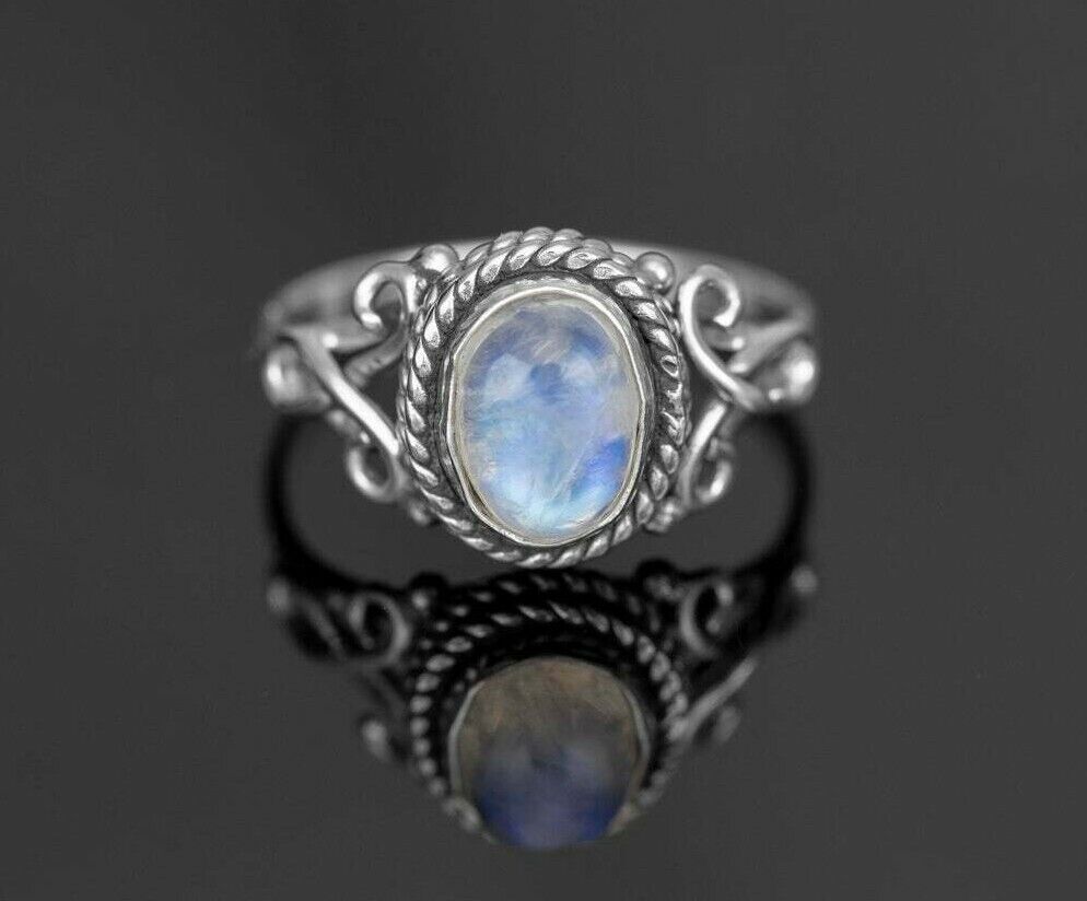Oval Cut 925 Sterling Silver Ladies Moonstone Designer Ring Gemstone