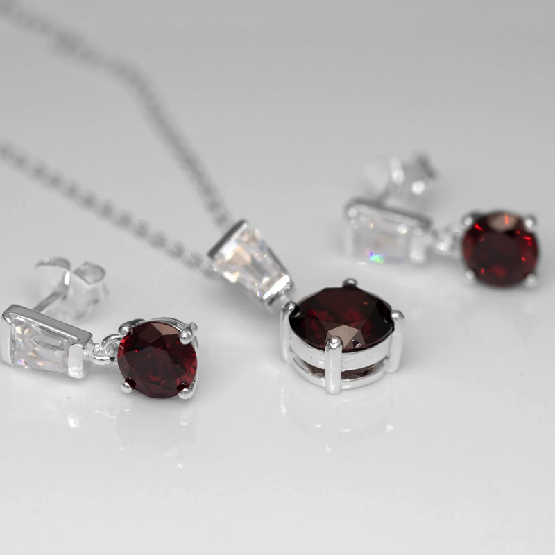 Red Garnet And Diamond Sterling Silver Ladies Pendant Necklace Earrings Set
