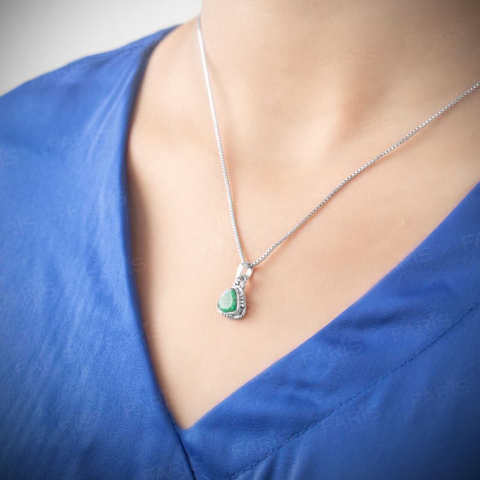 Sterling Silver 925 Green Emerald Trillion Gemstone Pendant Necklace Jewellery
